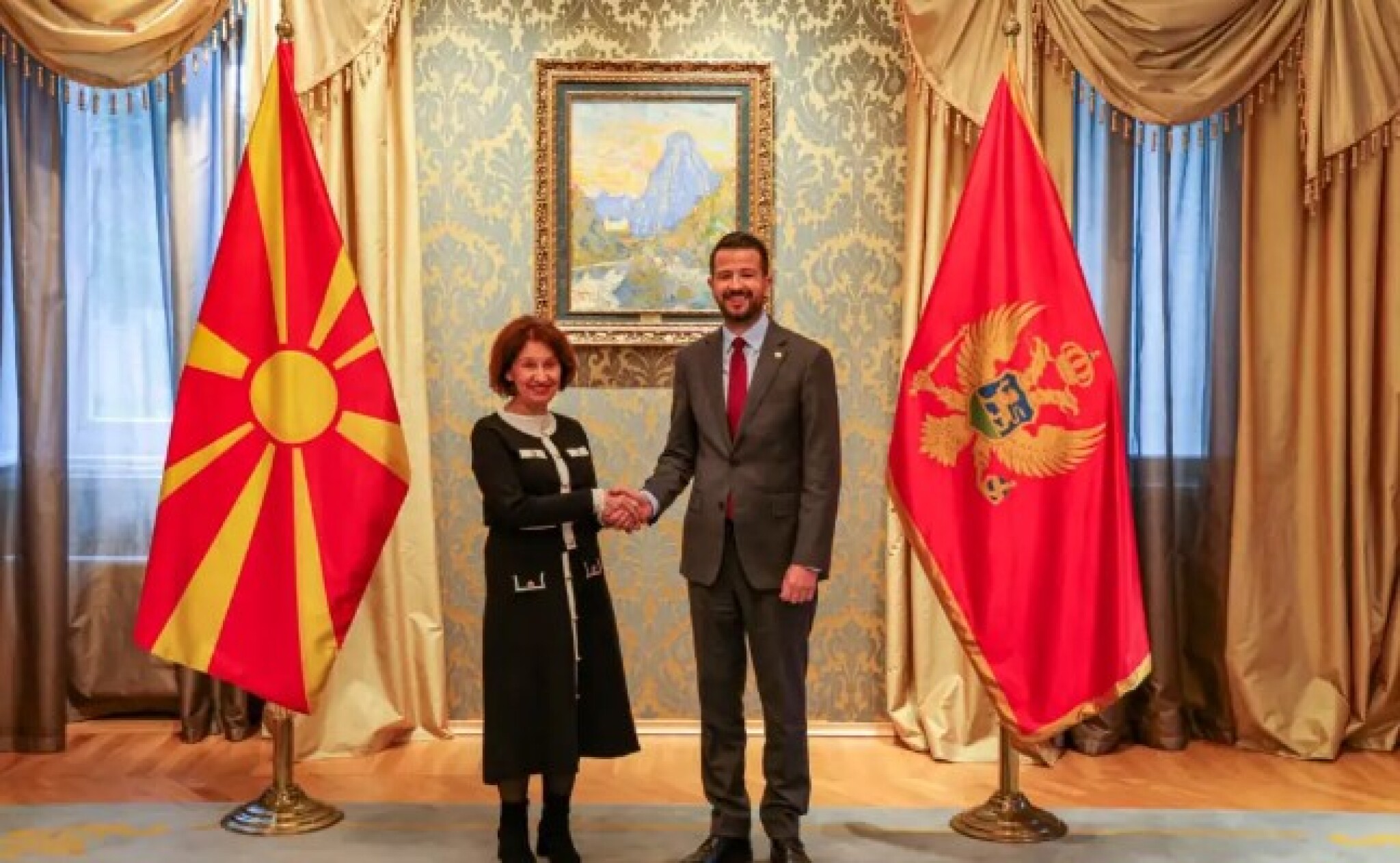 media-libraryr9fhtfe9p4q79naGQd4