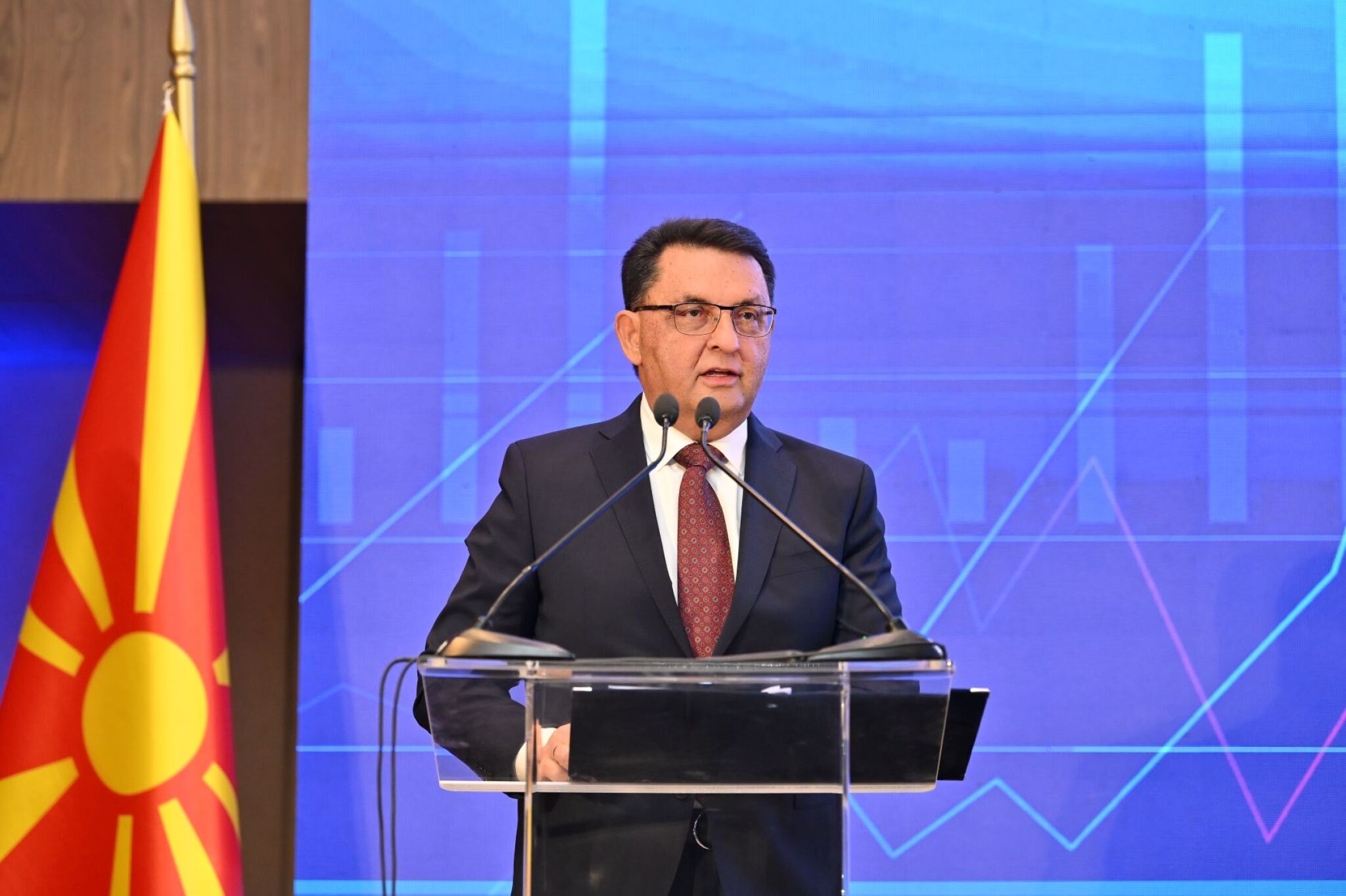 media-library09djk609bi6l5zI0nyE