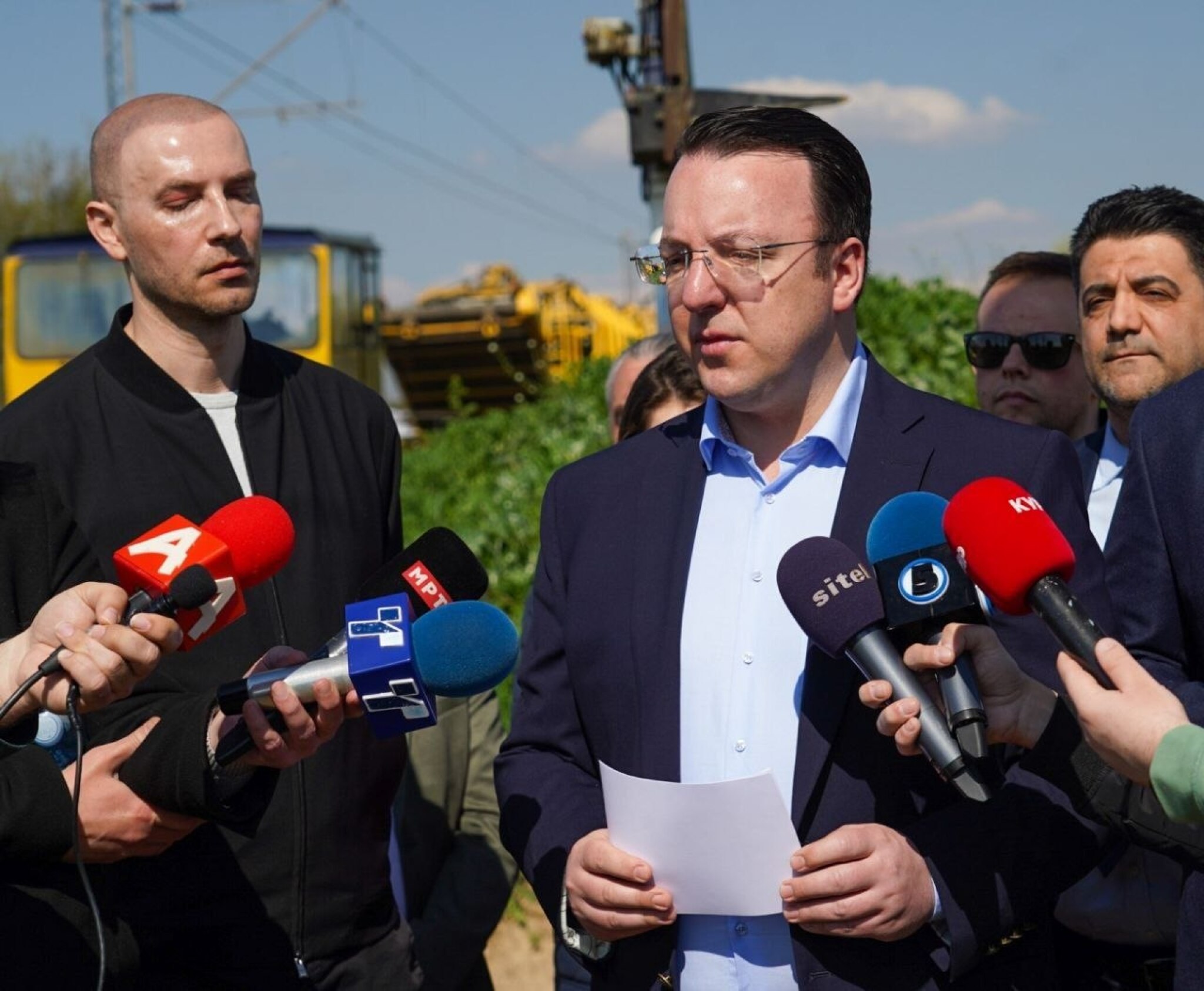 media-libraryh2qmbd26q03v8jnCU1e