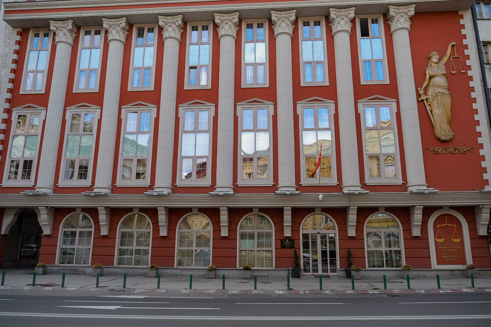 media-libraryv6a3pt44u66i5NAg5Lp