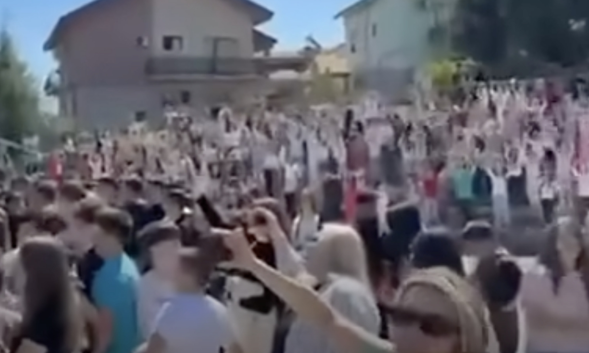 media-libraryeq84o6ortbmdcbWNbNi