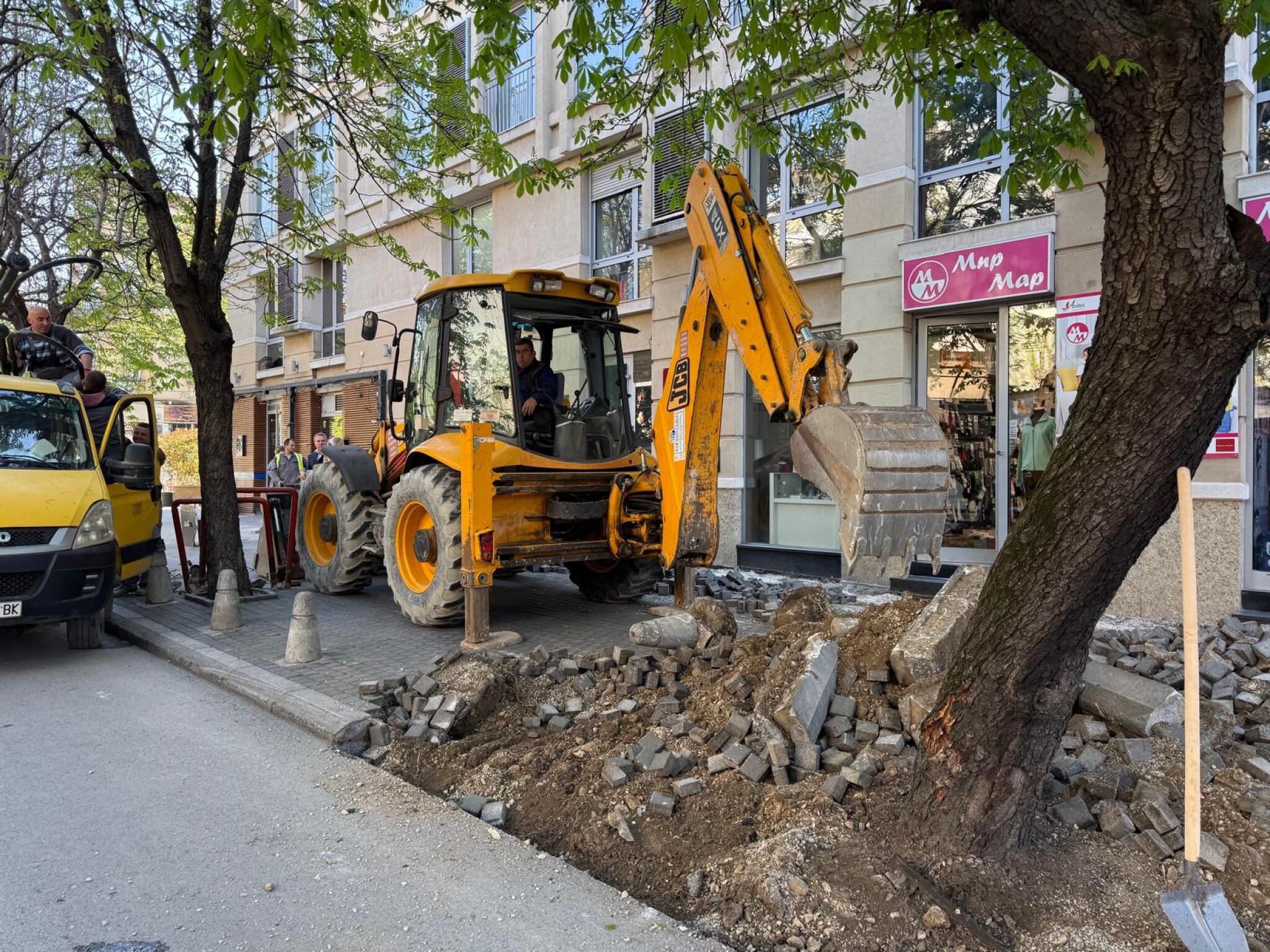 media-librarykqnr33mppf5tbFUuyKG