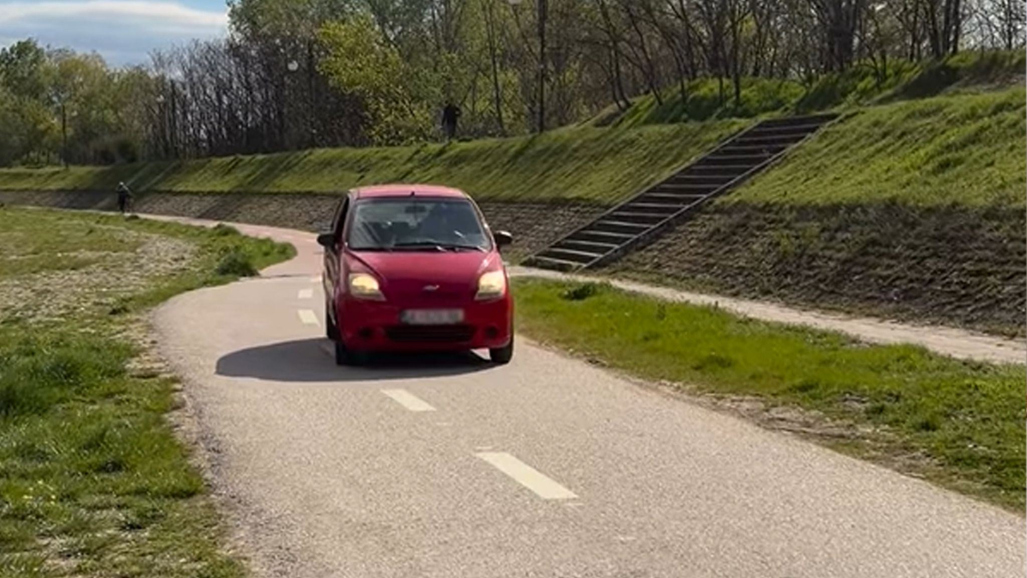 media-libraryos33tknfevlobwYJ9sr