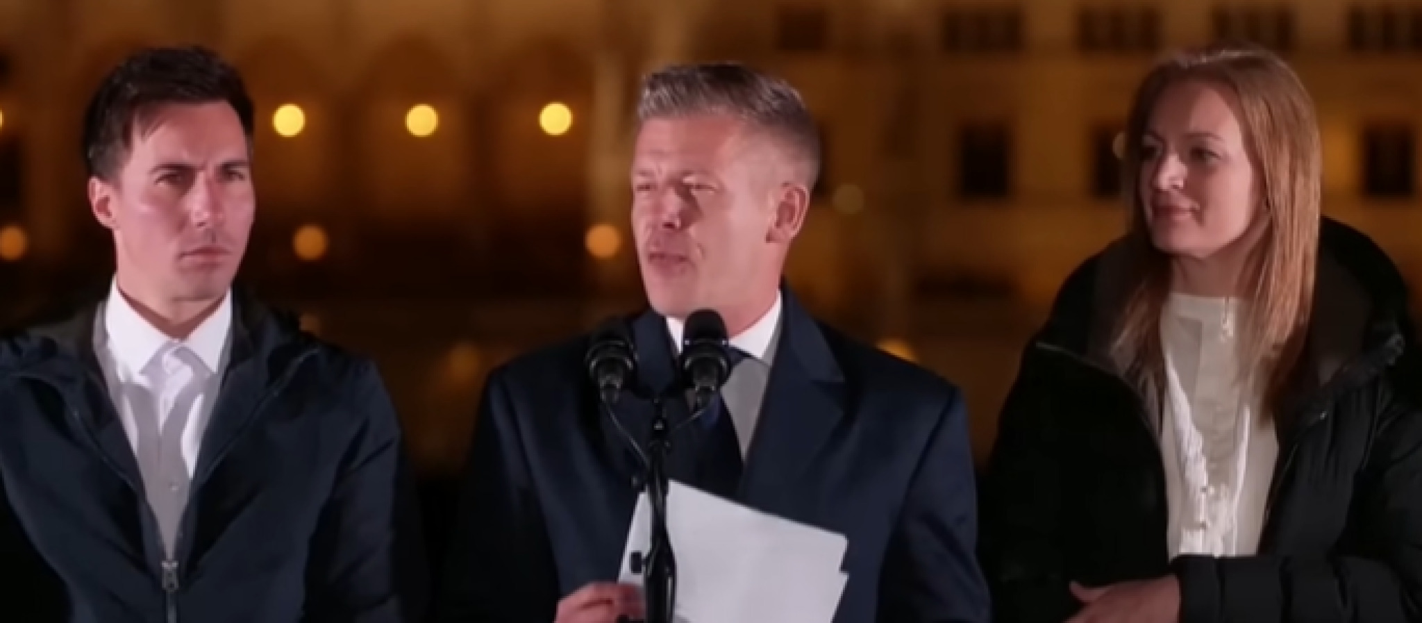 media-libraryjvmdcvjcn8la9pmiT7F