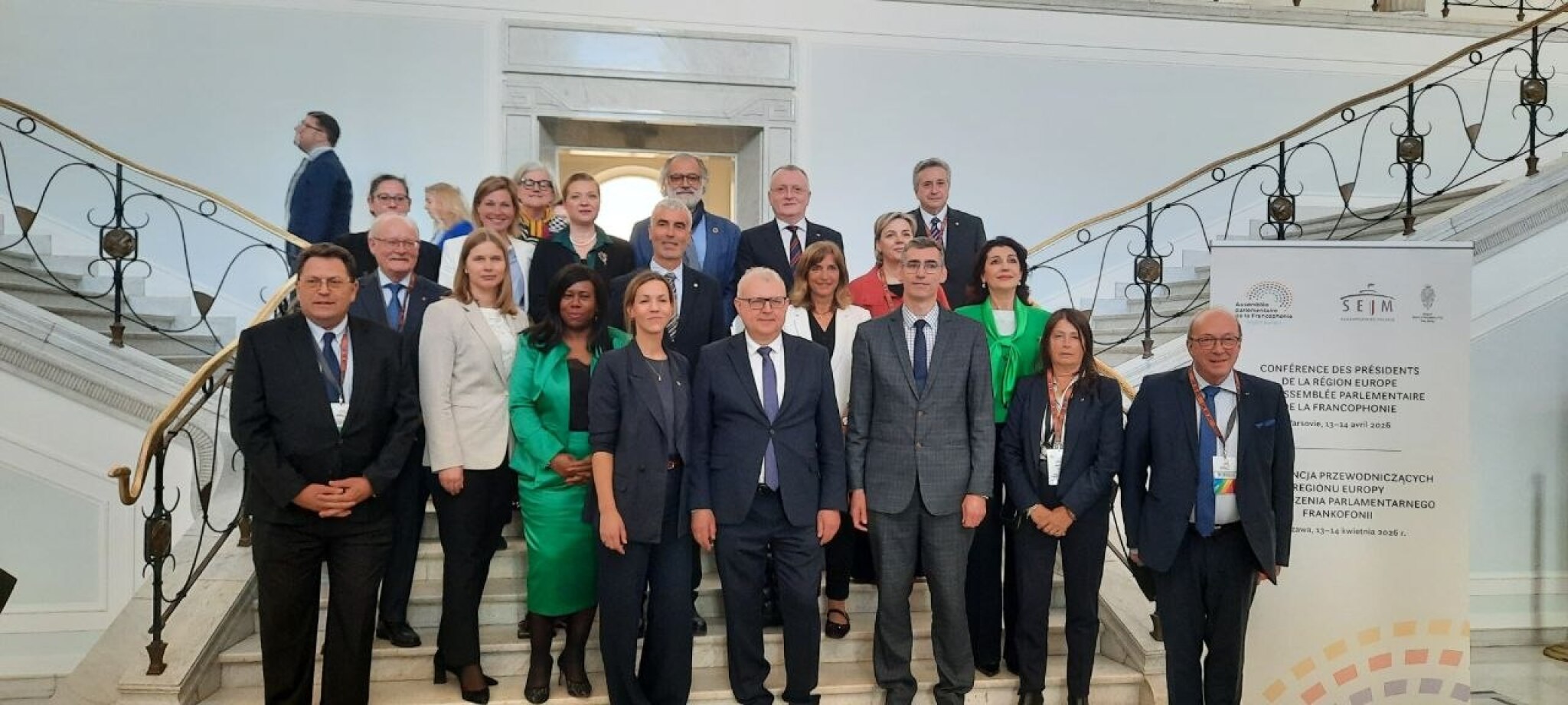 media-library18adn6diad8uaCs1p6L