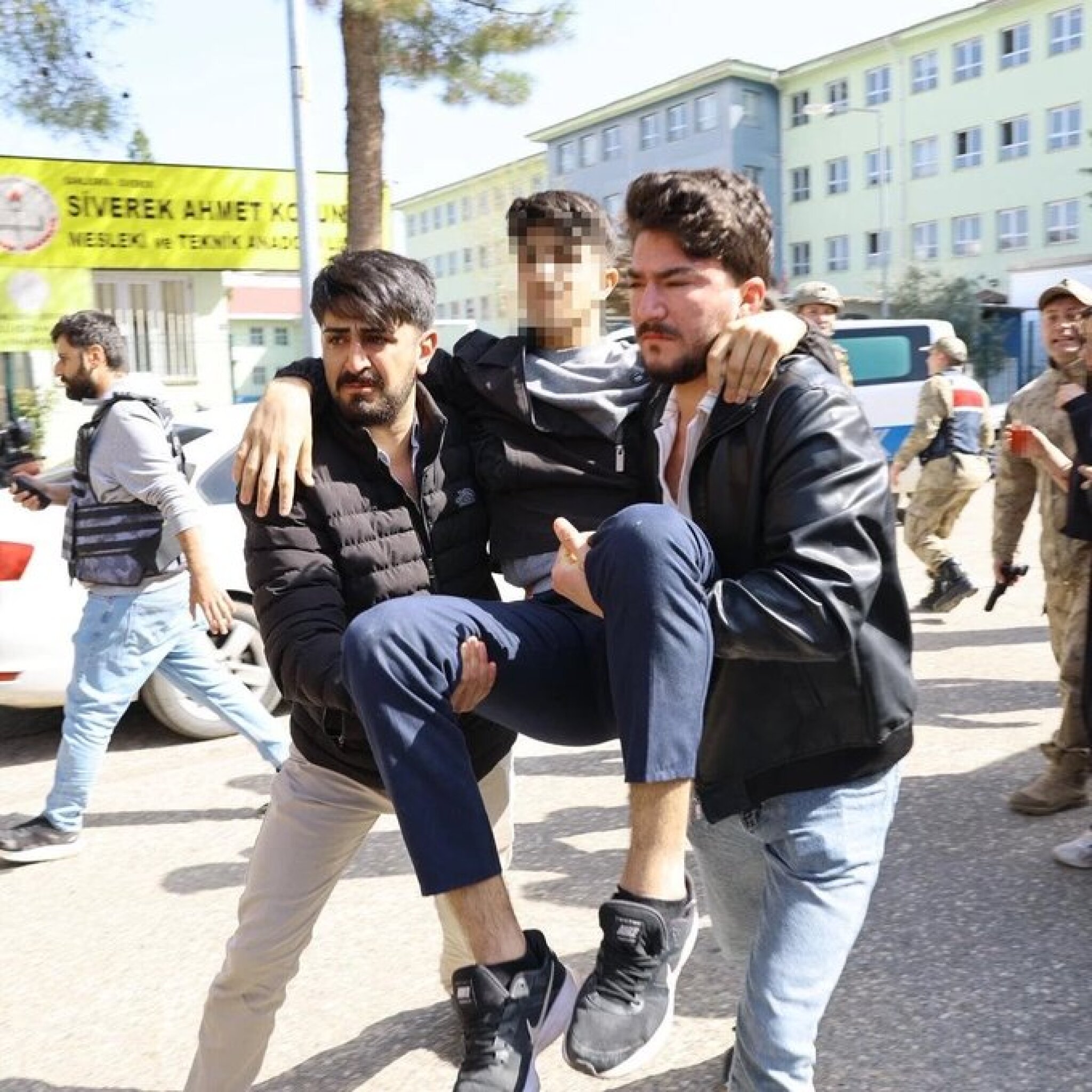 media-librarycnjuo195kj5cagLawku