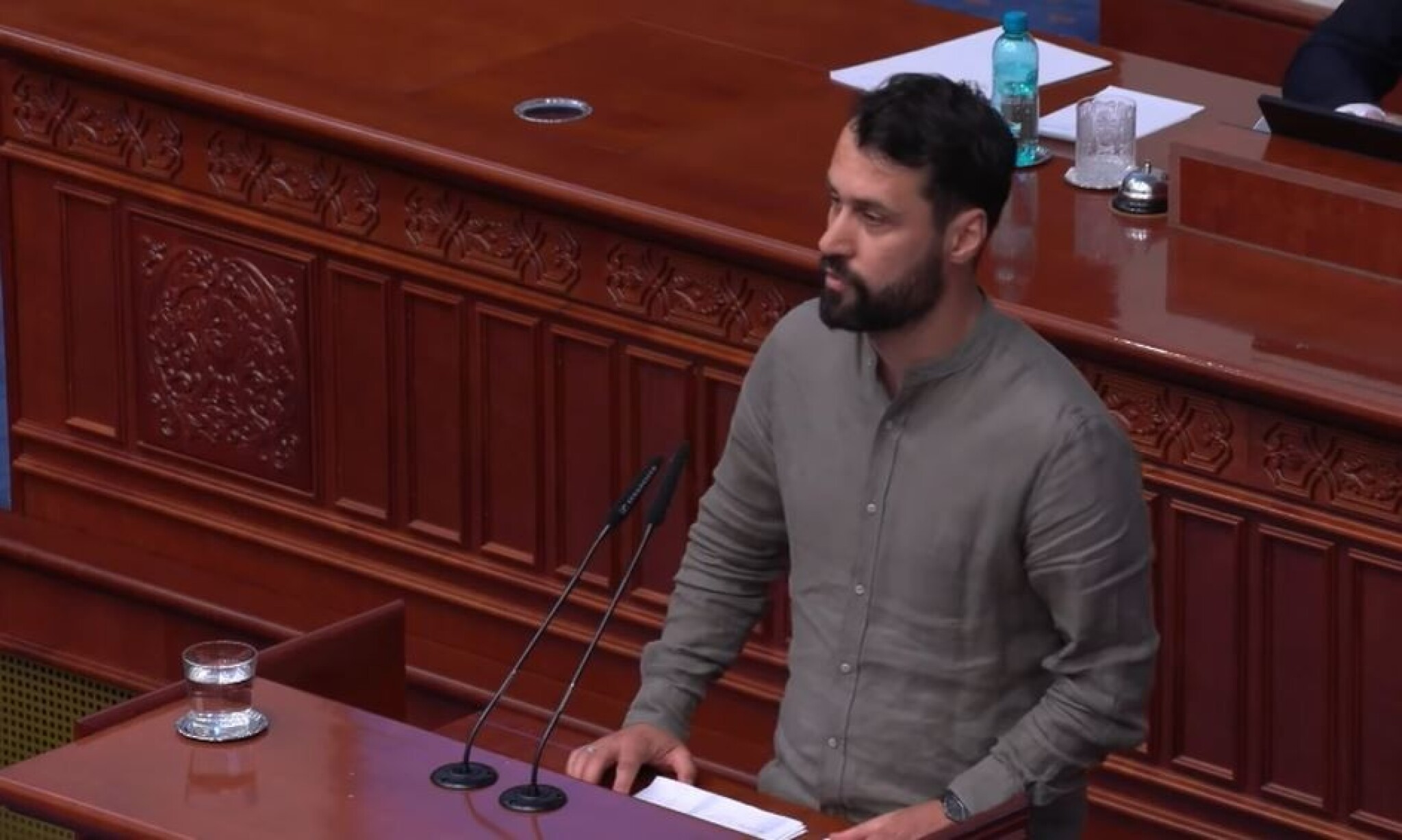 media-library9a95bvpne8qq63ftC3R