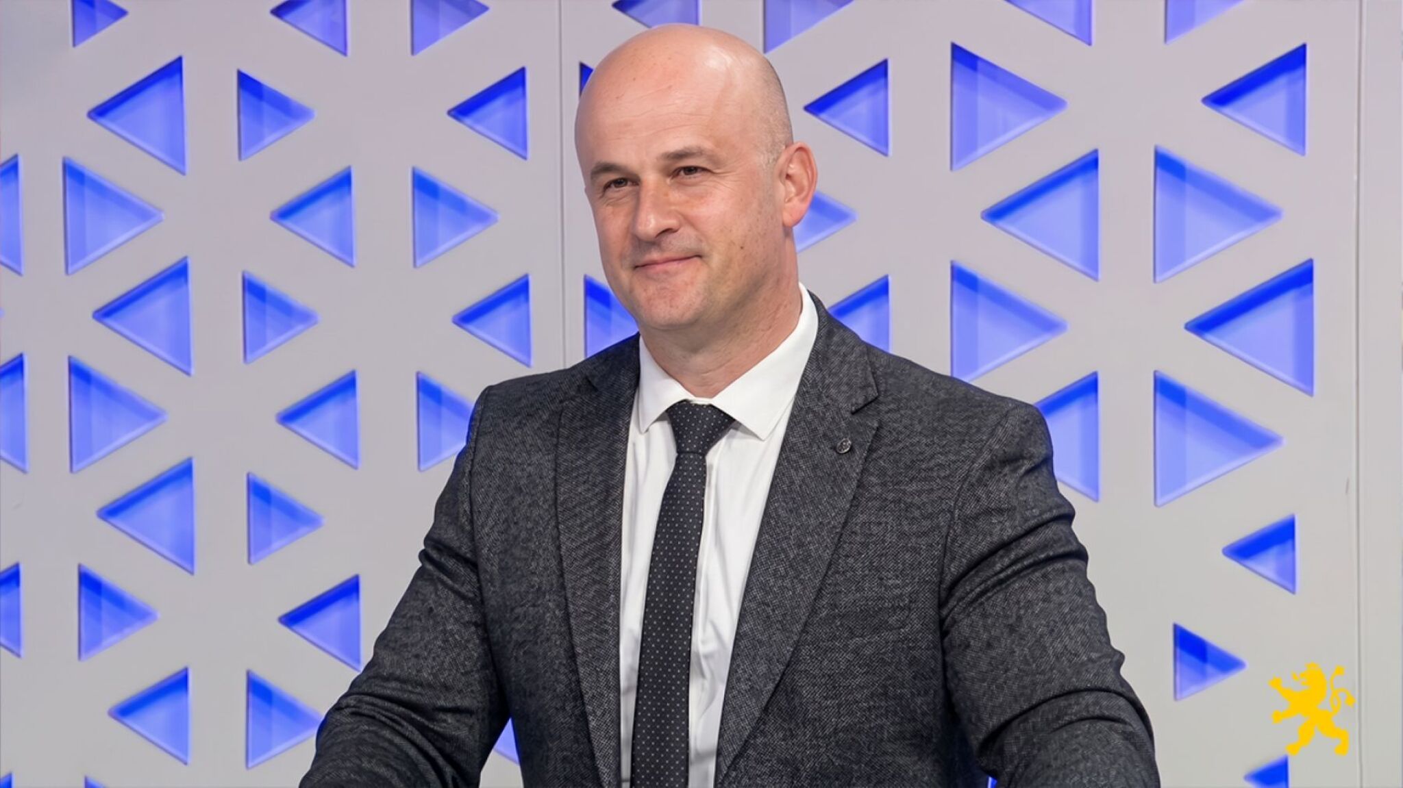 media-library2ld2t4nf44ffdkjPT3I