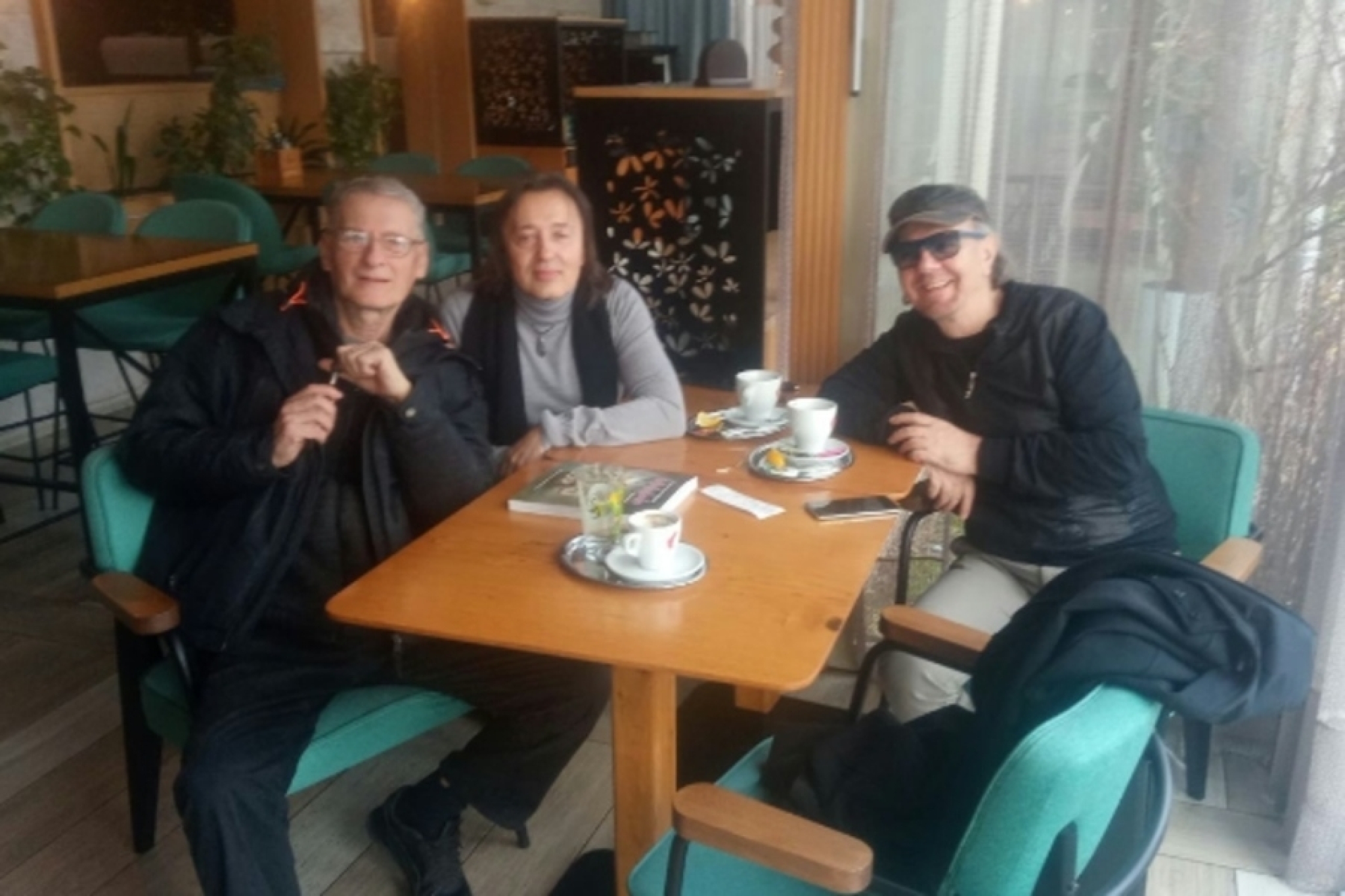 media-library7l7687f4si4879dG9AJ