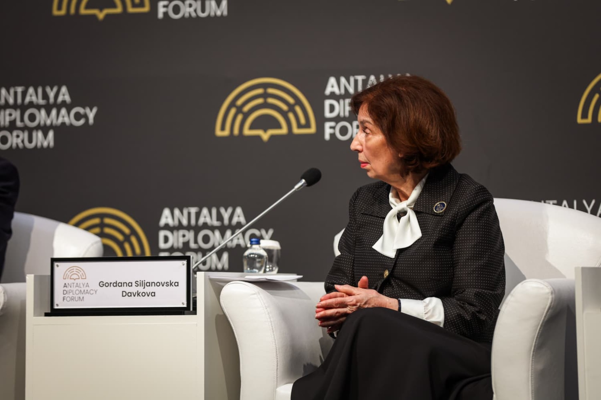 media-librarydhsht3frj9670m0pkVT