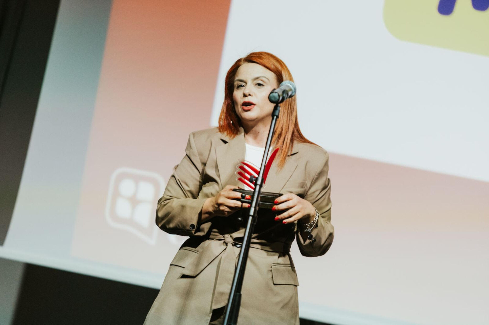 media-librarynrpjb3ai7dj00Q1j8wa