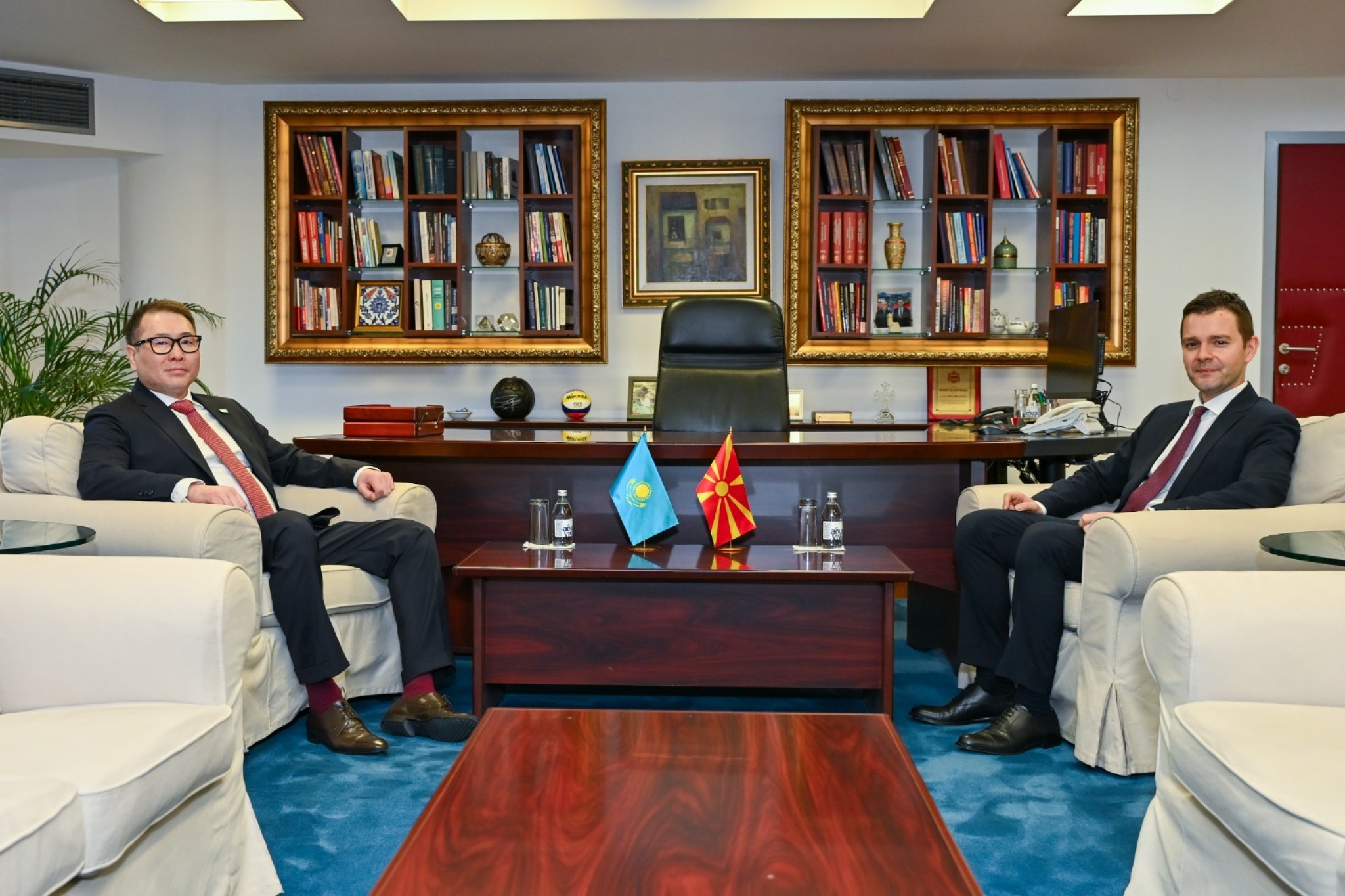 media-library6kp392kkg4scbPdaR0o