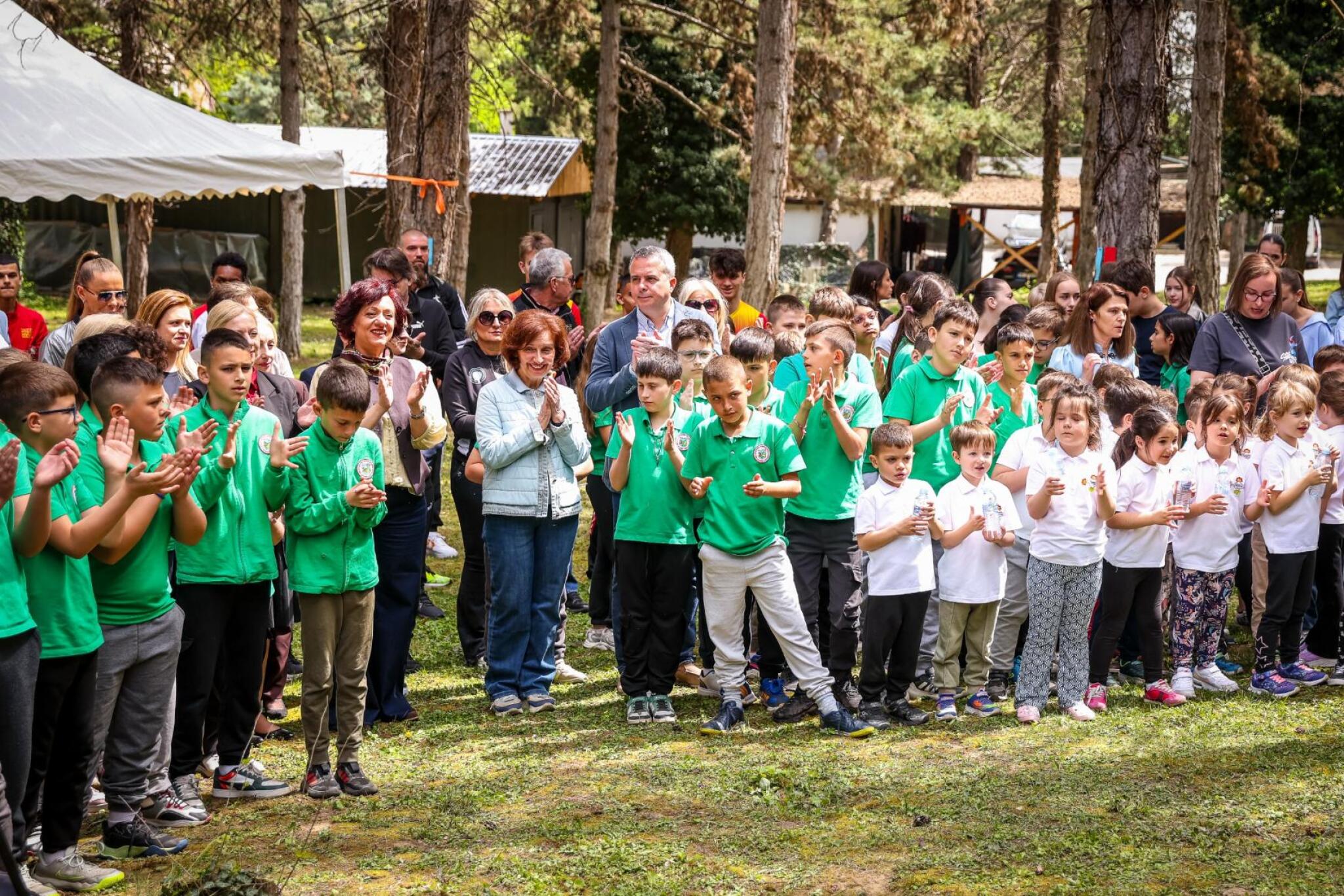 media-librarync81kak73c6e8TX7JHn