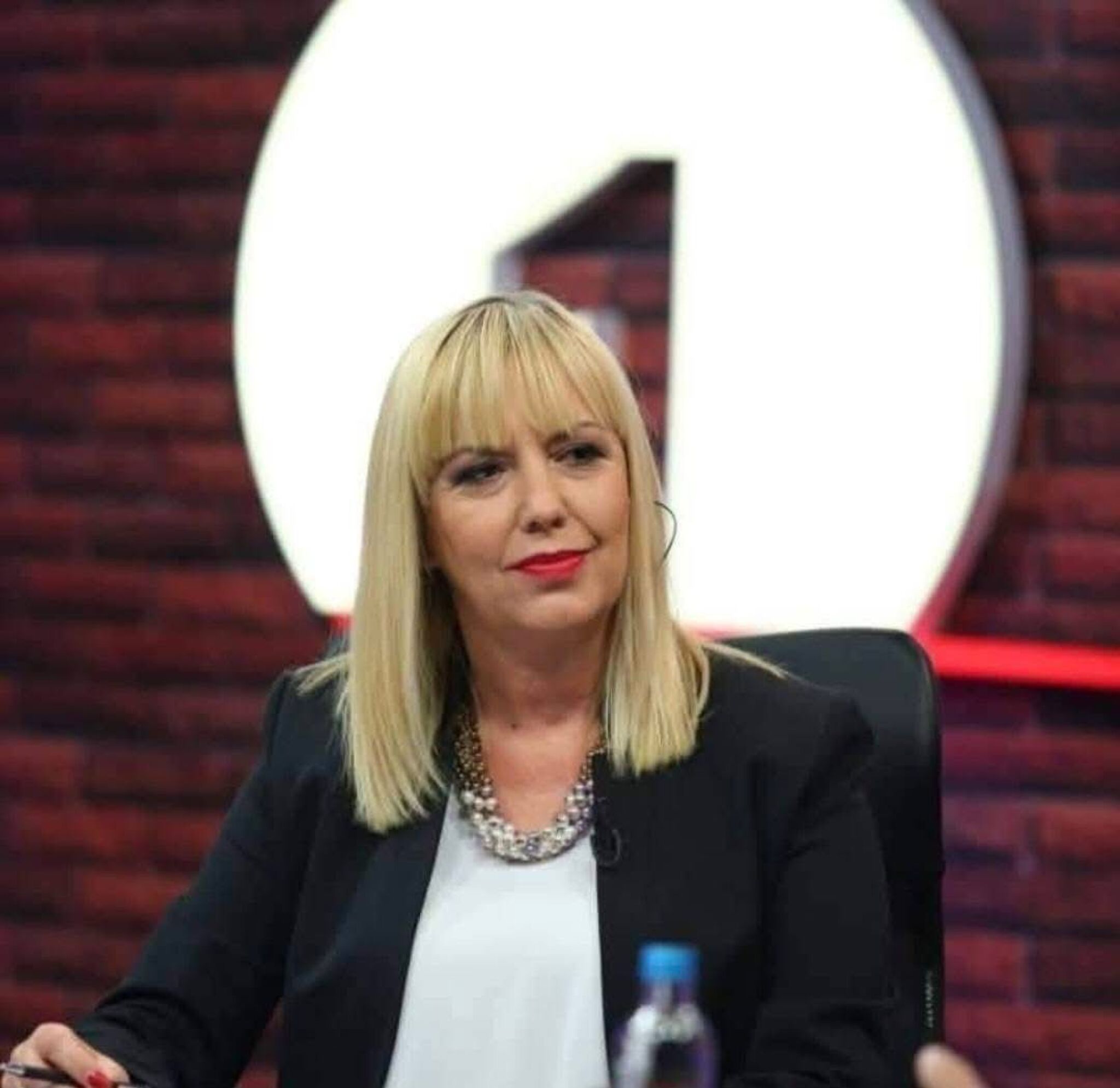 media-libraryinlrd0fdv1s917KvIxW