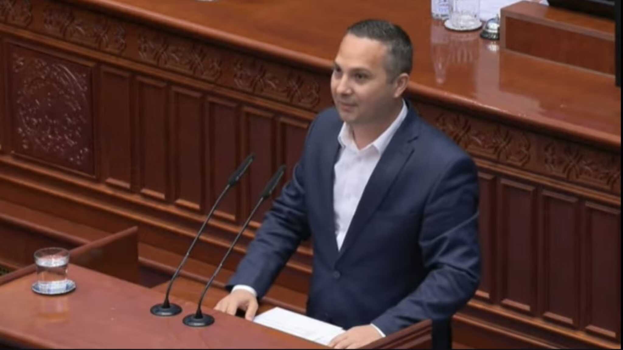 media-librarygj6tbqure0sl4sLHnPJ