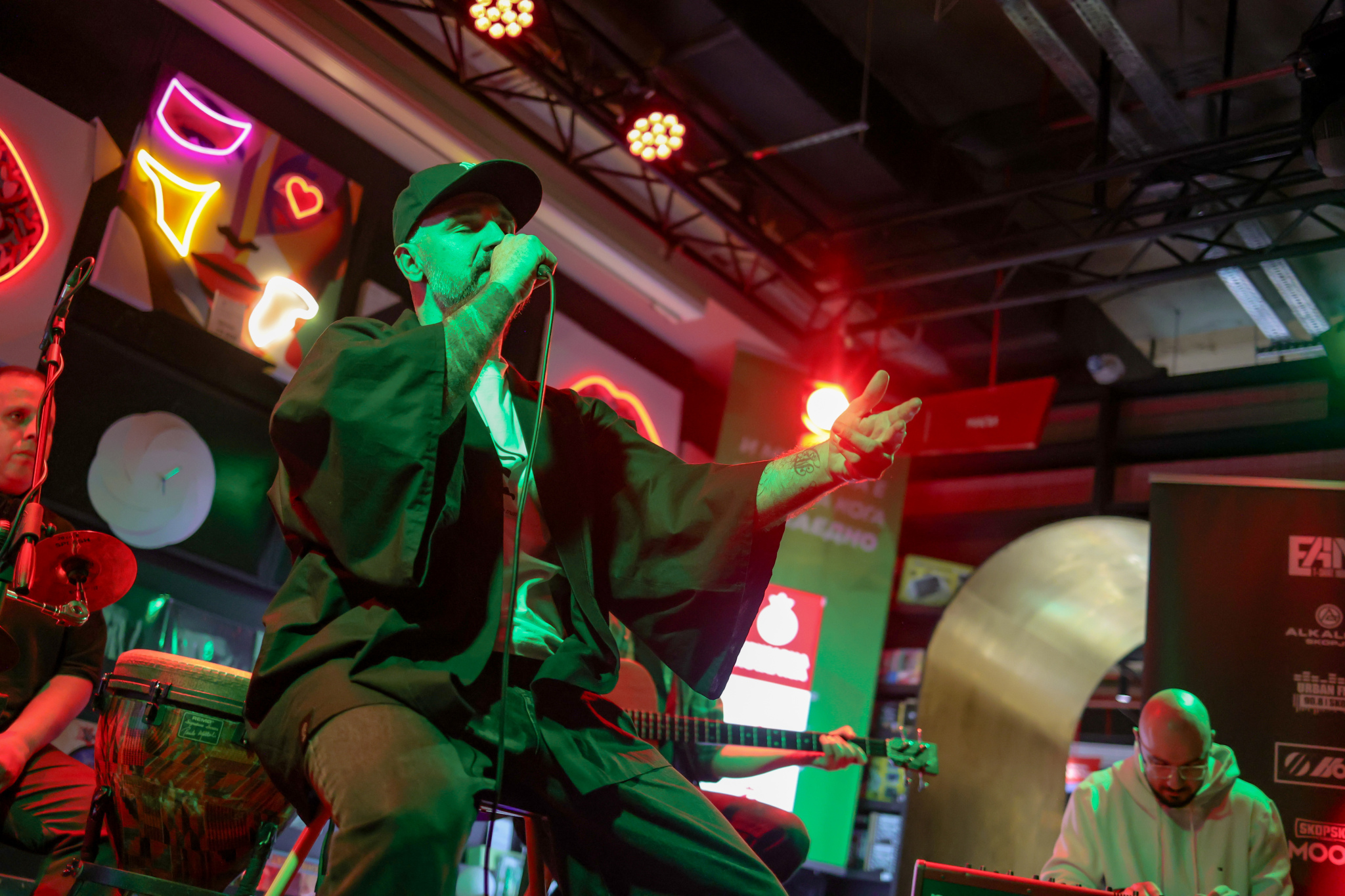 media-library492ca1hfbntm4xrsZWs