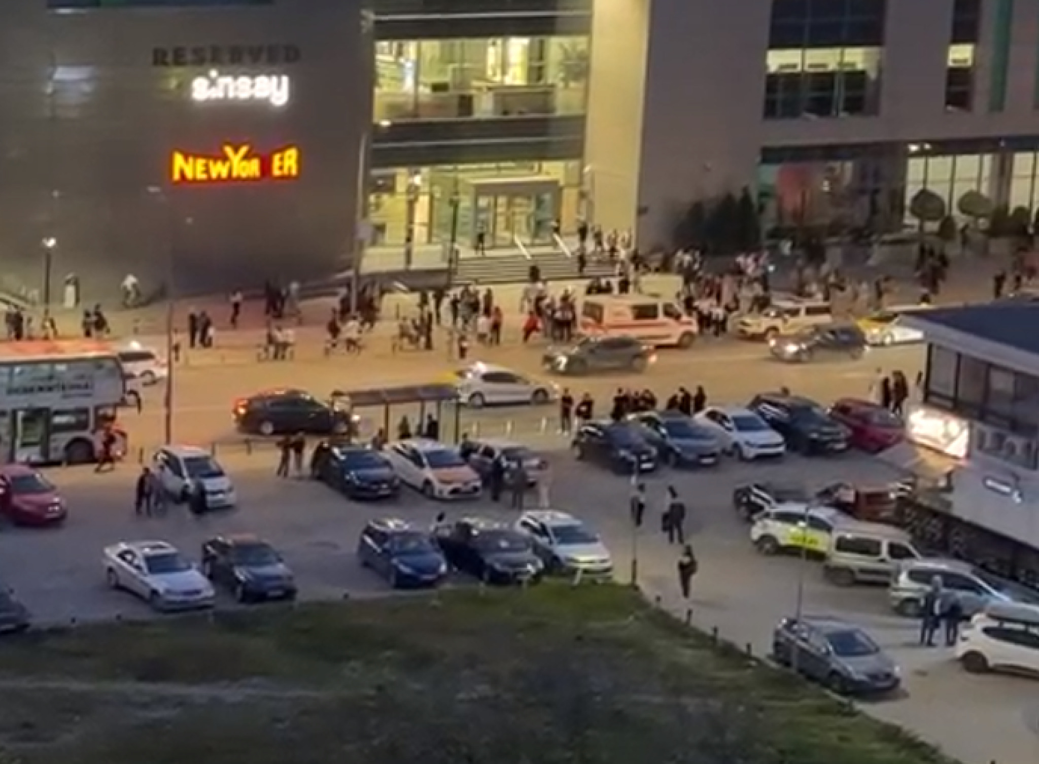 media-library6impm8n3v01t5PW7oyR