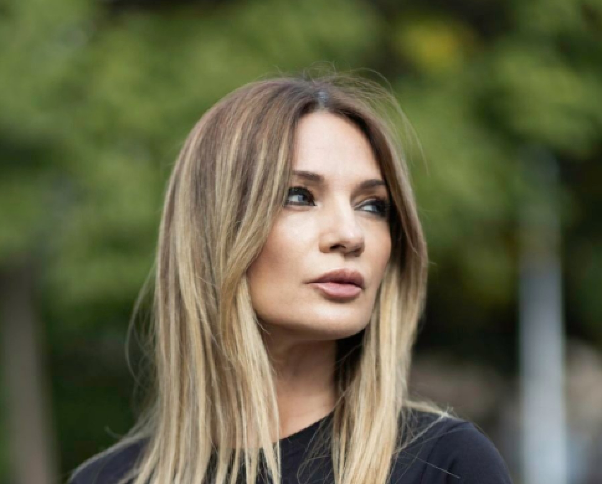 media-libraryl757buehshluajtFTEo