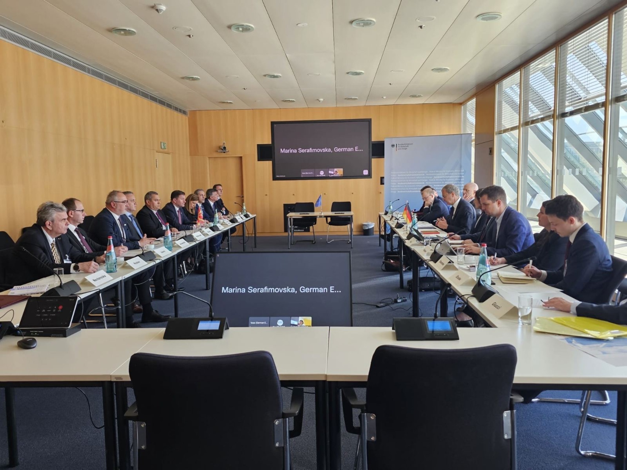 media-libraryppd0uq5hgs4eb5DKUvq