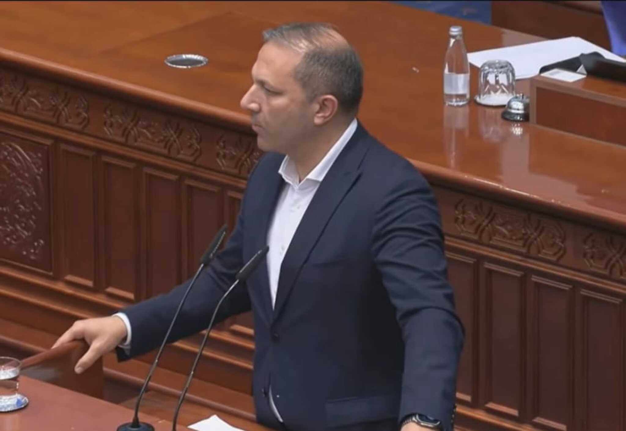 media-libraryq3dumuaedl9q64juy5i