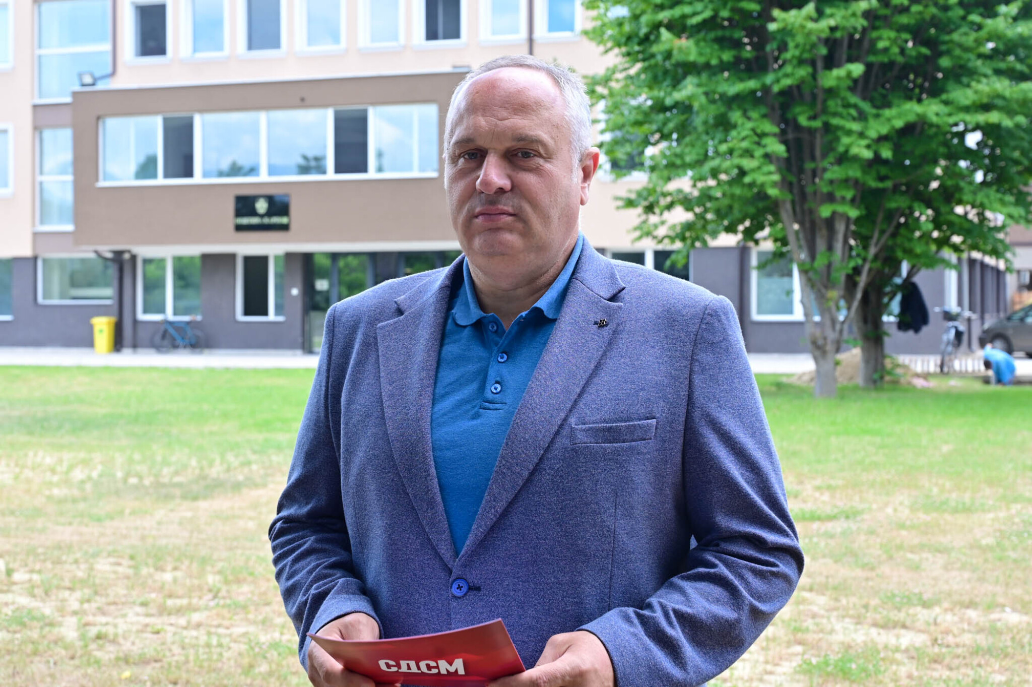 media-librarylp4j5lqvojp40tJbire