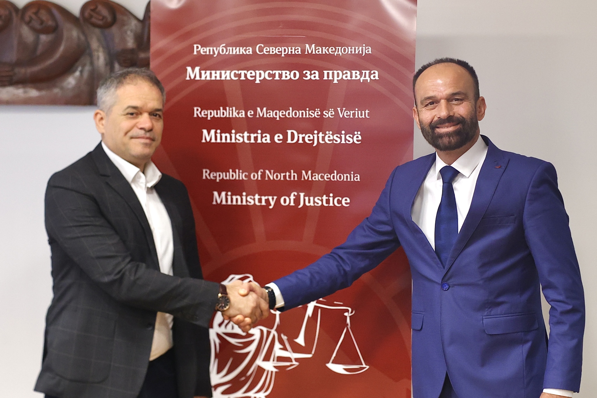 media-libraryq1cbu1fgai7lbL9M8rU
