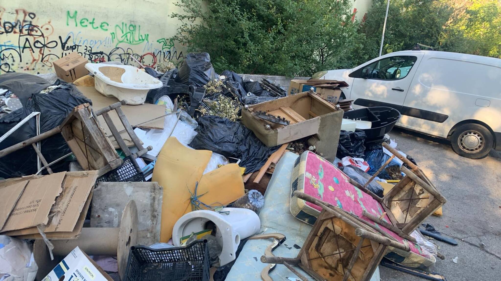 675 кубни метри отпад отстранети од диви депонии низ Скопје