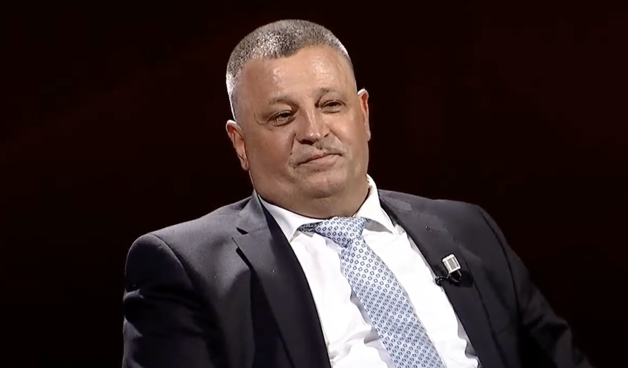 Поранешниот командант на ОВК се закани: „Косово, Албанија и Македонија ќе горат во пламен“ ако лидерите на ОВК бидат осудени