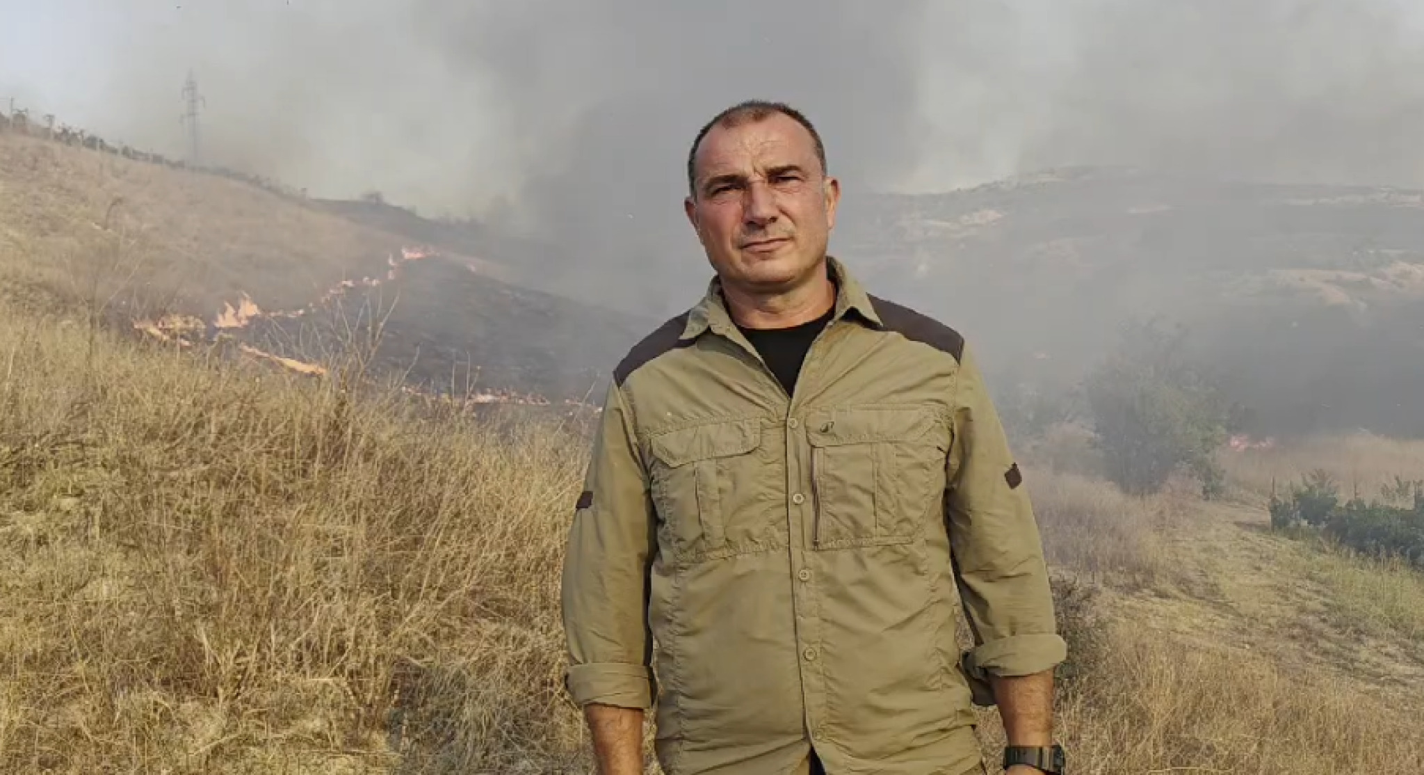 Пожар избувна на депонијата кај Кавадарци, огнот се прошири на сувата вегетација