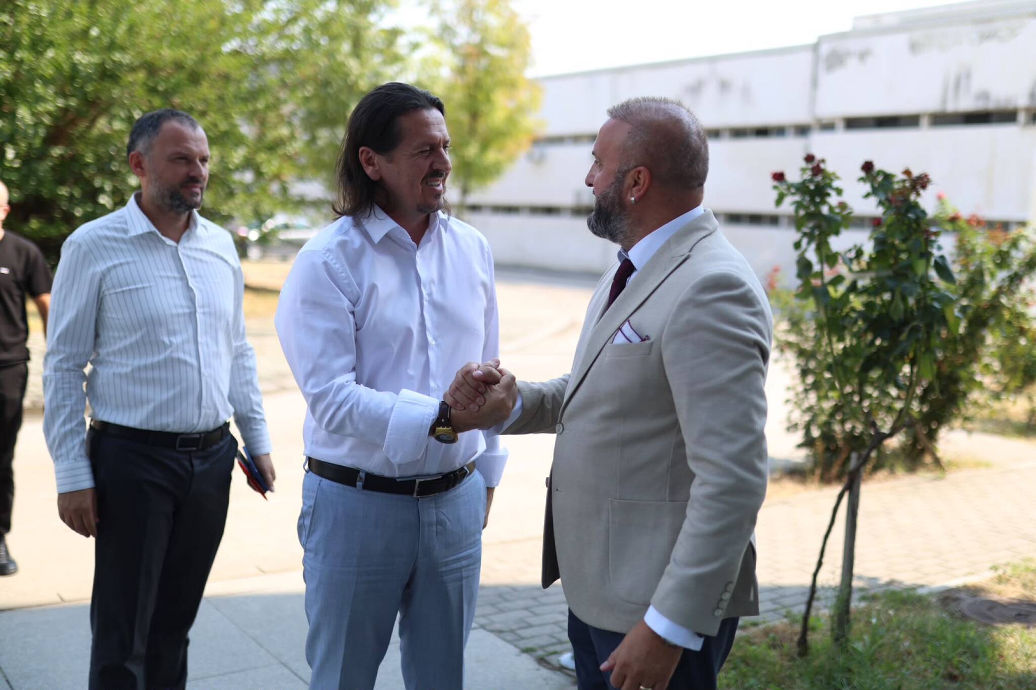 Сулејмани во работна посета на шест културни установи: „За подобри услови и развој на културата“