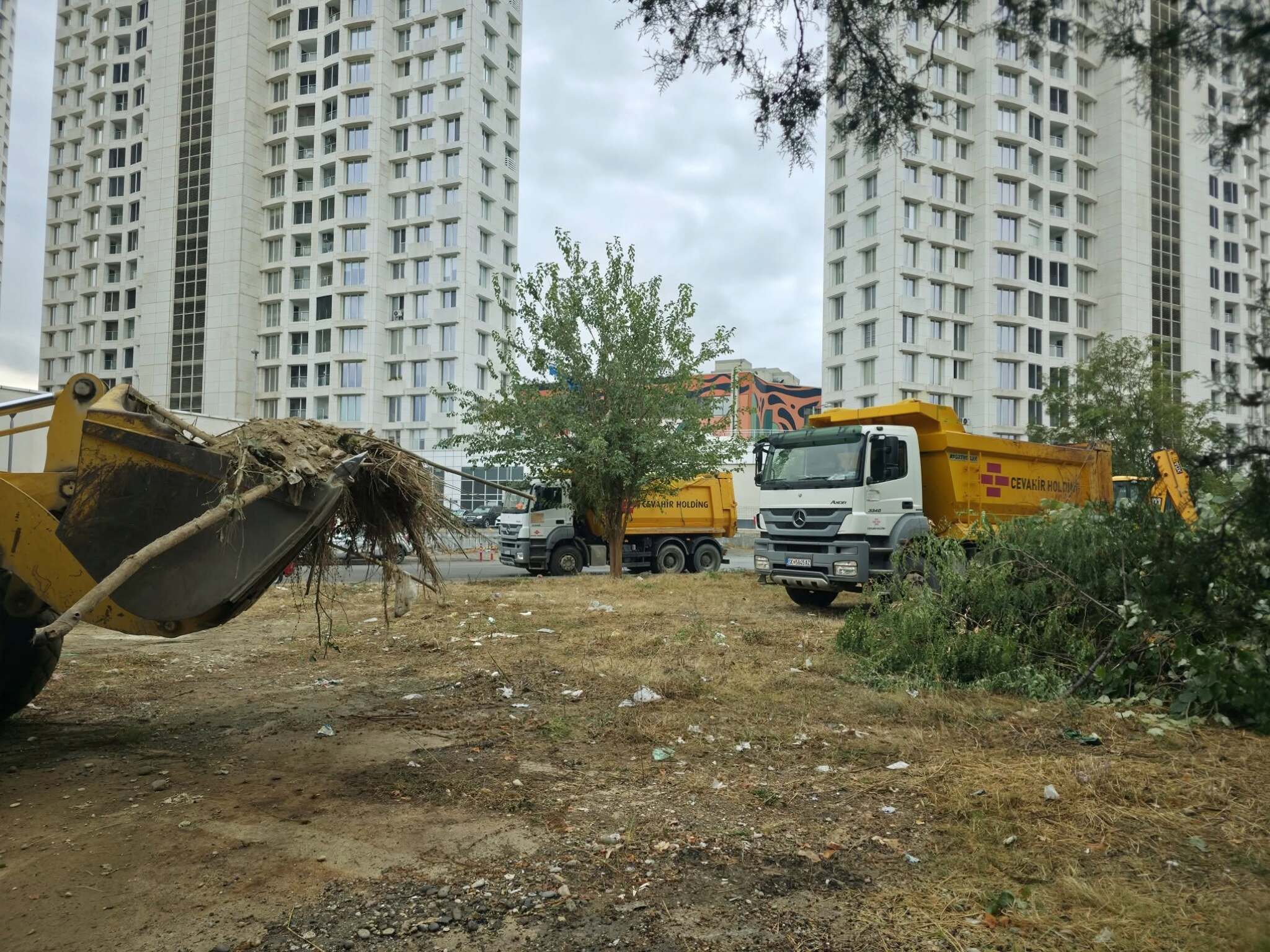 Нова парковска површина од 3.000 квадратни метри се уредува кај „Џевахир“